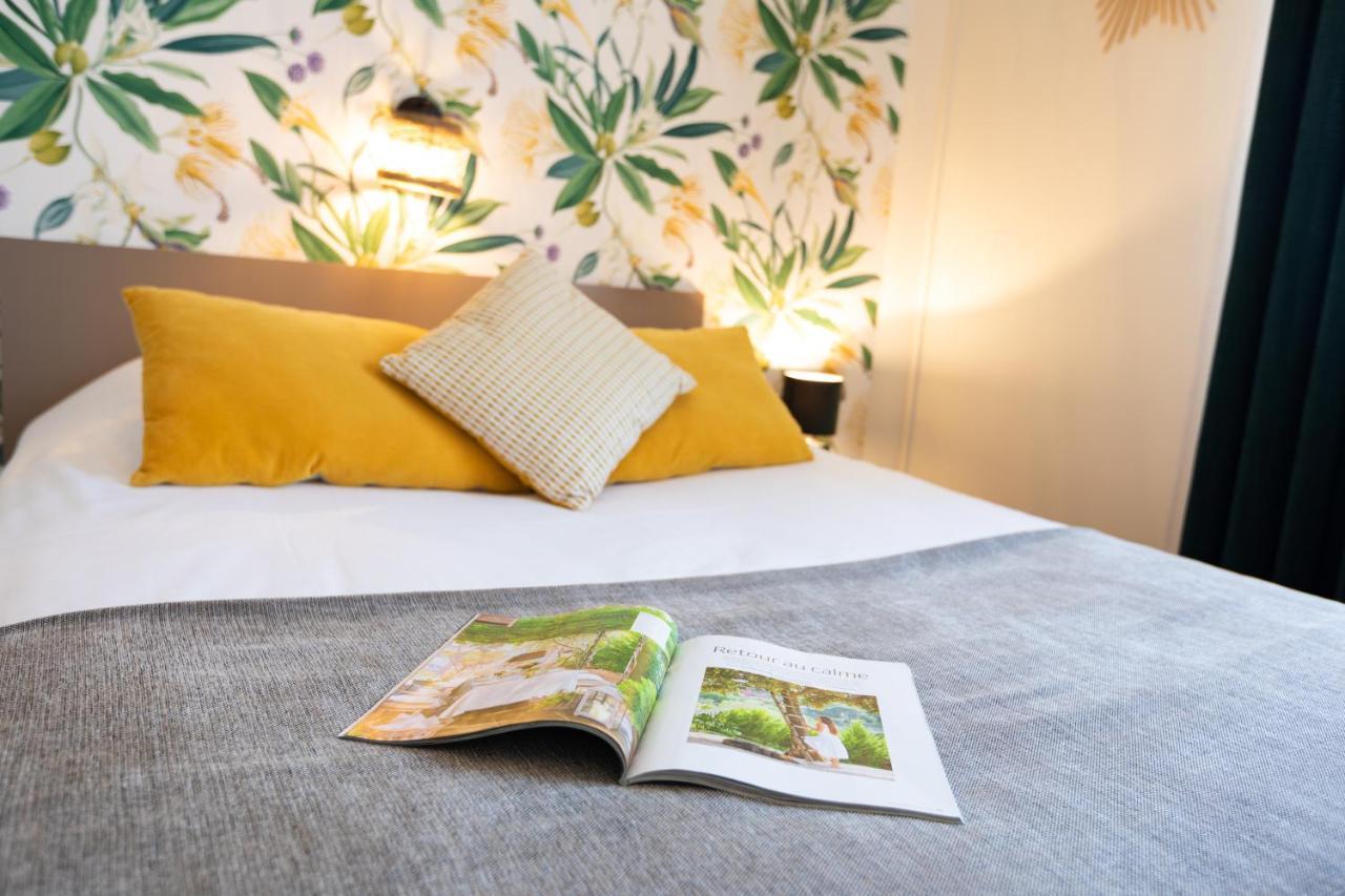 Hotel De La Pommeraie เลอม็องส์ ภายนอก รูปภาพ